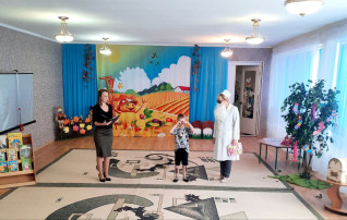 Развлечение "Путешествие по сказкам Корнея Чуковского" Развлечение "Путешествие по сказкам Корнея Чуковского".